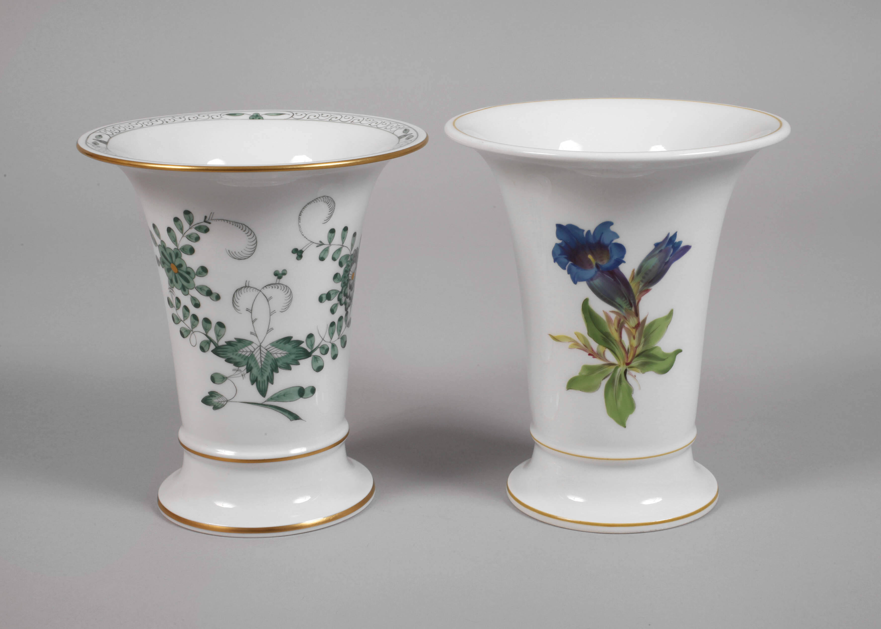 Meissen zwei Trompetenvasen
