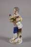 Meissen "Gärtnerkind mit Blumenkorb"