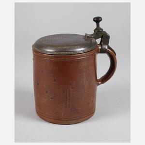 Barocker Walzenkrug mit Sinnspruch