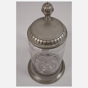 Klassizistischer Hochzeitskrug