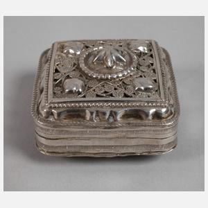 Pillendose Filigranarbeit