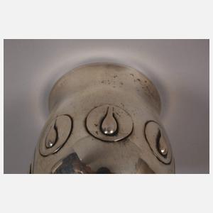 Silberpokal mit Tropfendekor