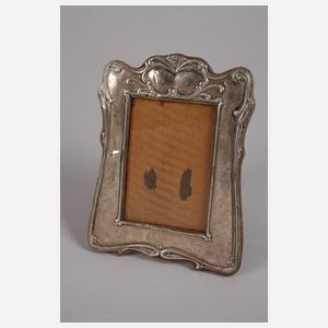 Zwölf Fotorahmen mit Silbermontierung