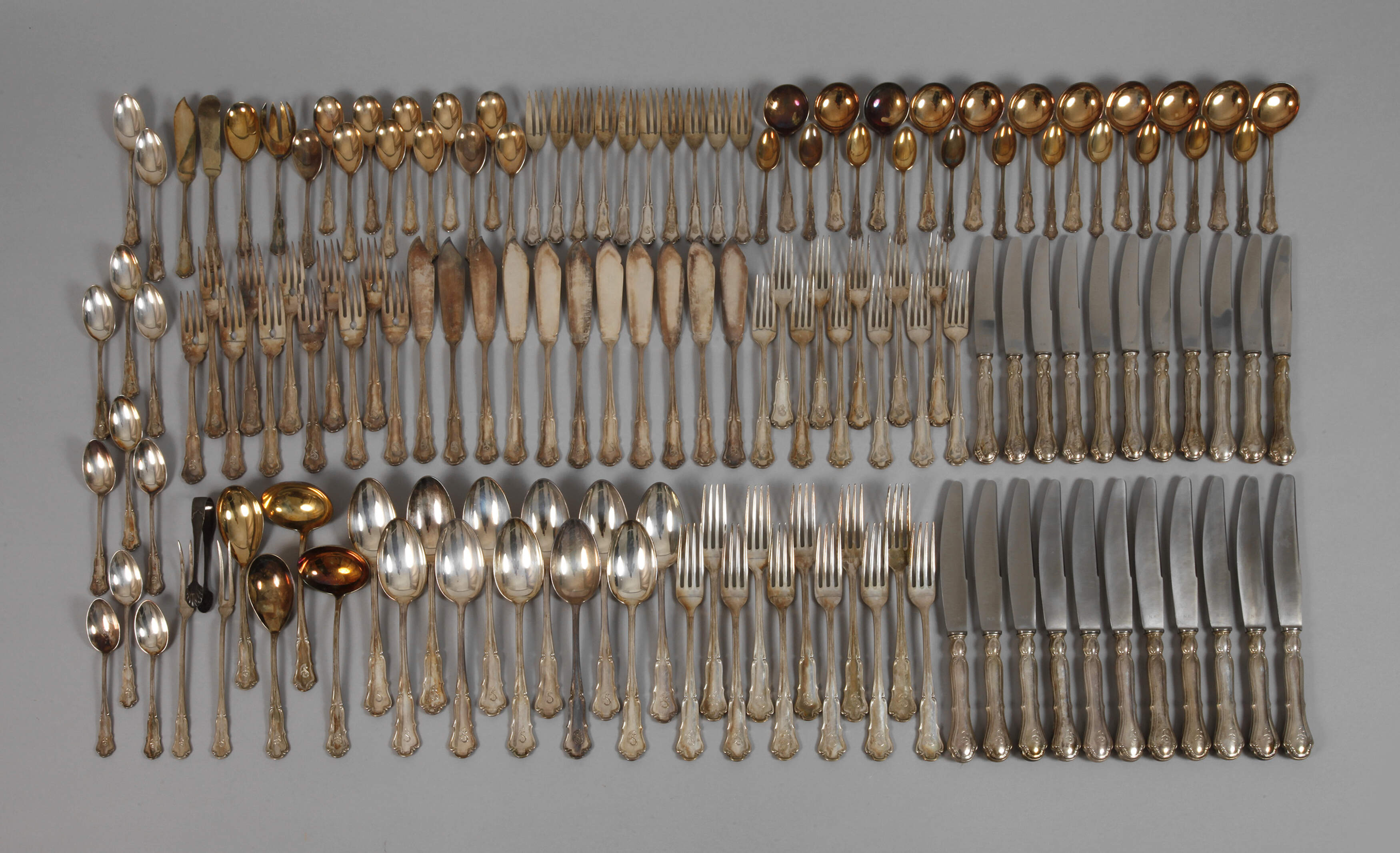 Großes Silberbesteck