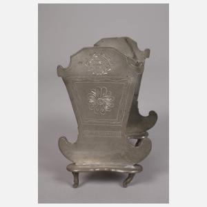 Figürliche Nadelbüchse Zinn