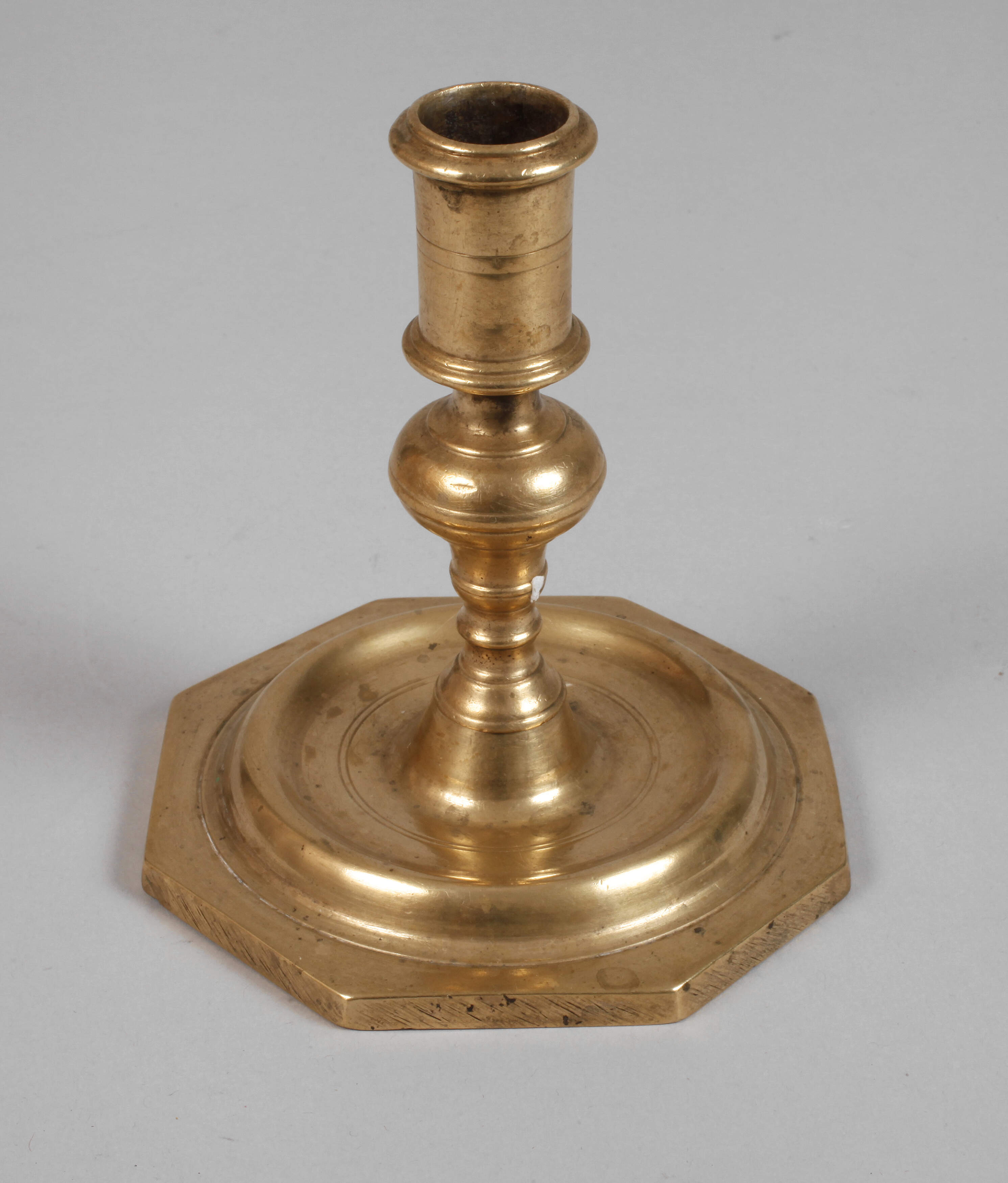 Kleiner barocker Messingleuchter