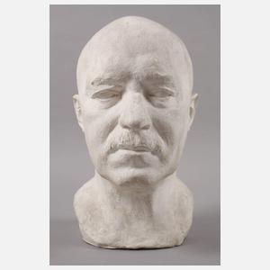 Theodor Georgii, Josef Hoffmann?