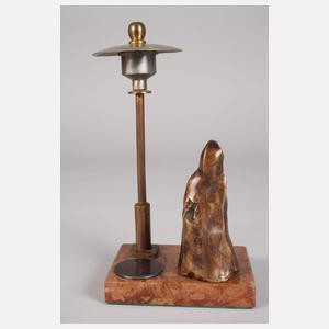 Frau unter Laterne sign. Warbanow