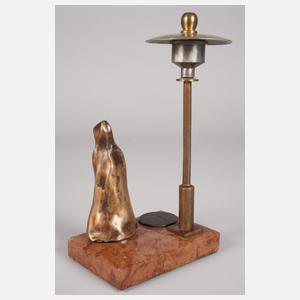 Frau unter Laterne sign. Warbanow