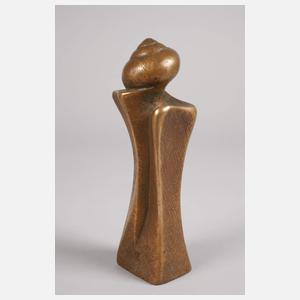 Tegge, moderne Skulptur mit Schneckenhaus