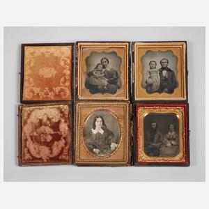 Vier historische Fotografien