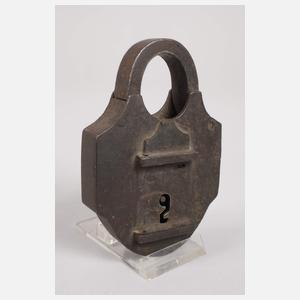 Vorhängeschloss mit drei Schlüsseln