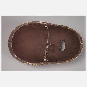 Geschnitzte Wandmaske