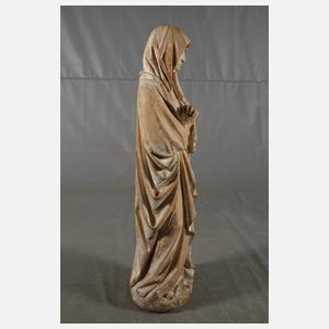 Geschnitzte Heiligenfigur