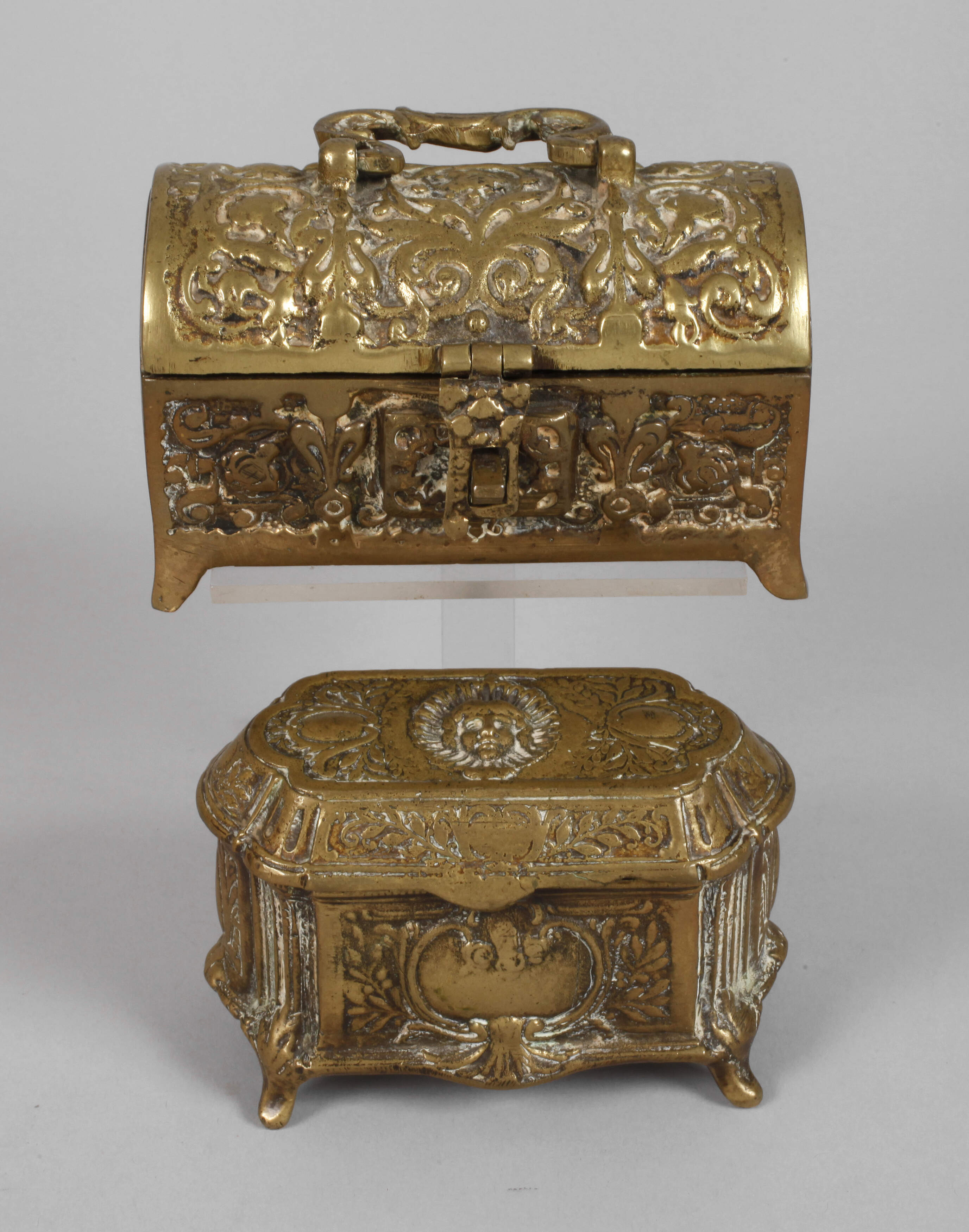 Zwei Bronzeschatullen