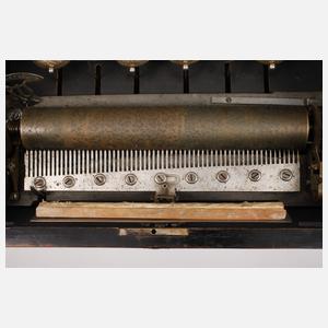 Große Walzenspieldose