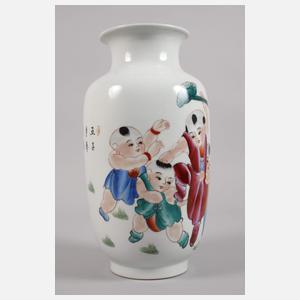 Vase China