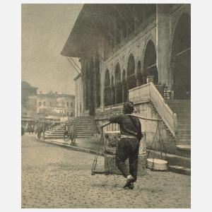 Heliogravüre mit Straßenszene aus Konstantinopel