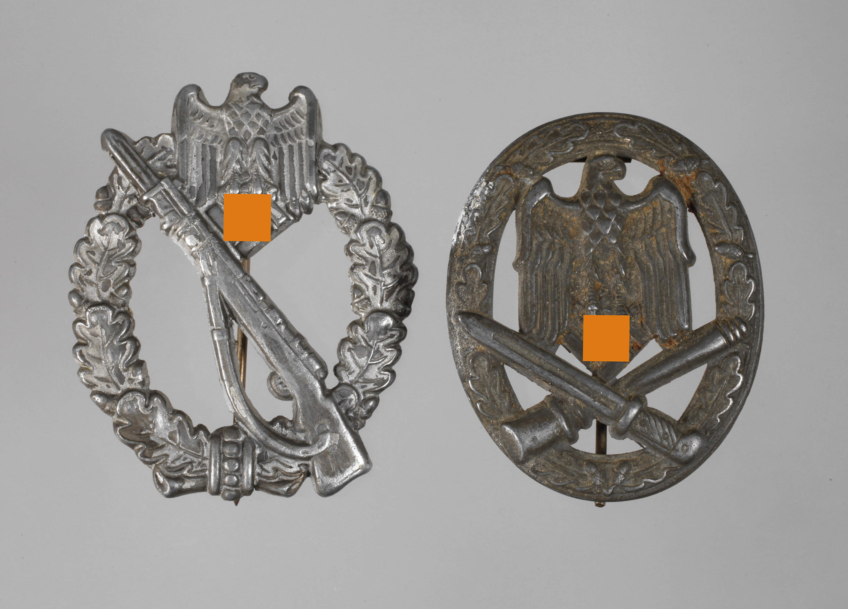 Zwei Orden 2. Weltkrieg