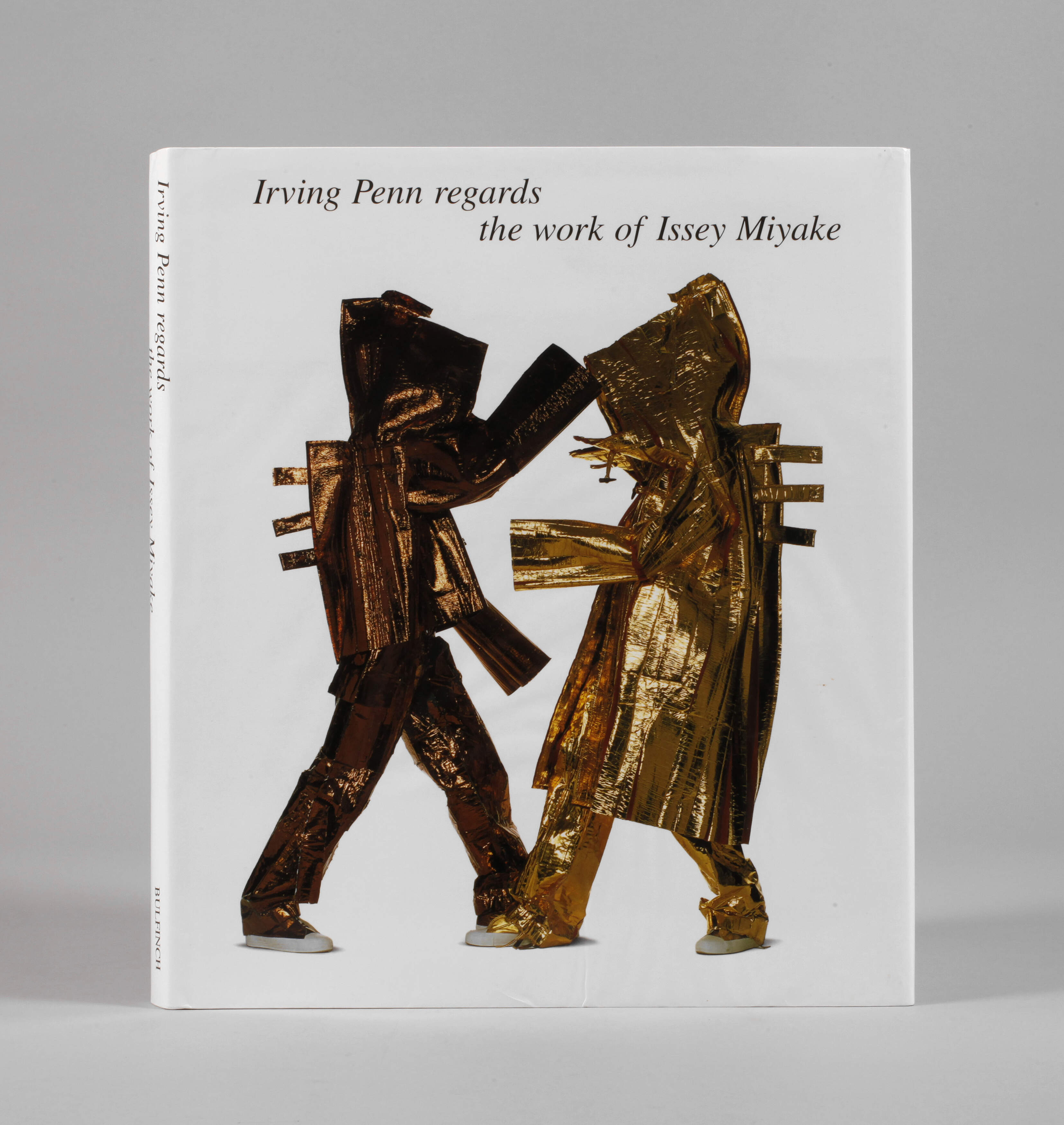 Irving Penn regards the work of Issey Miyake