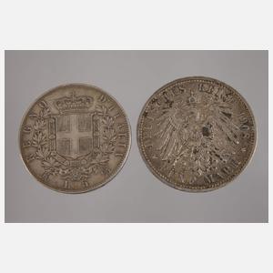 Zwei Silbermünzen