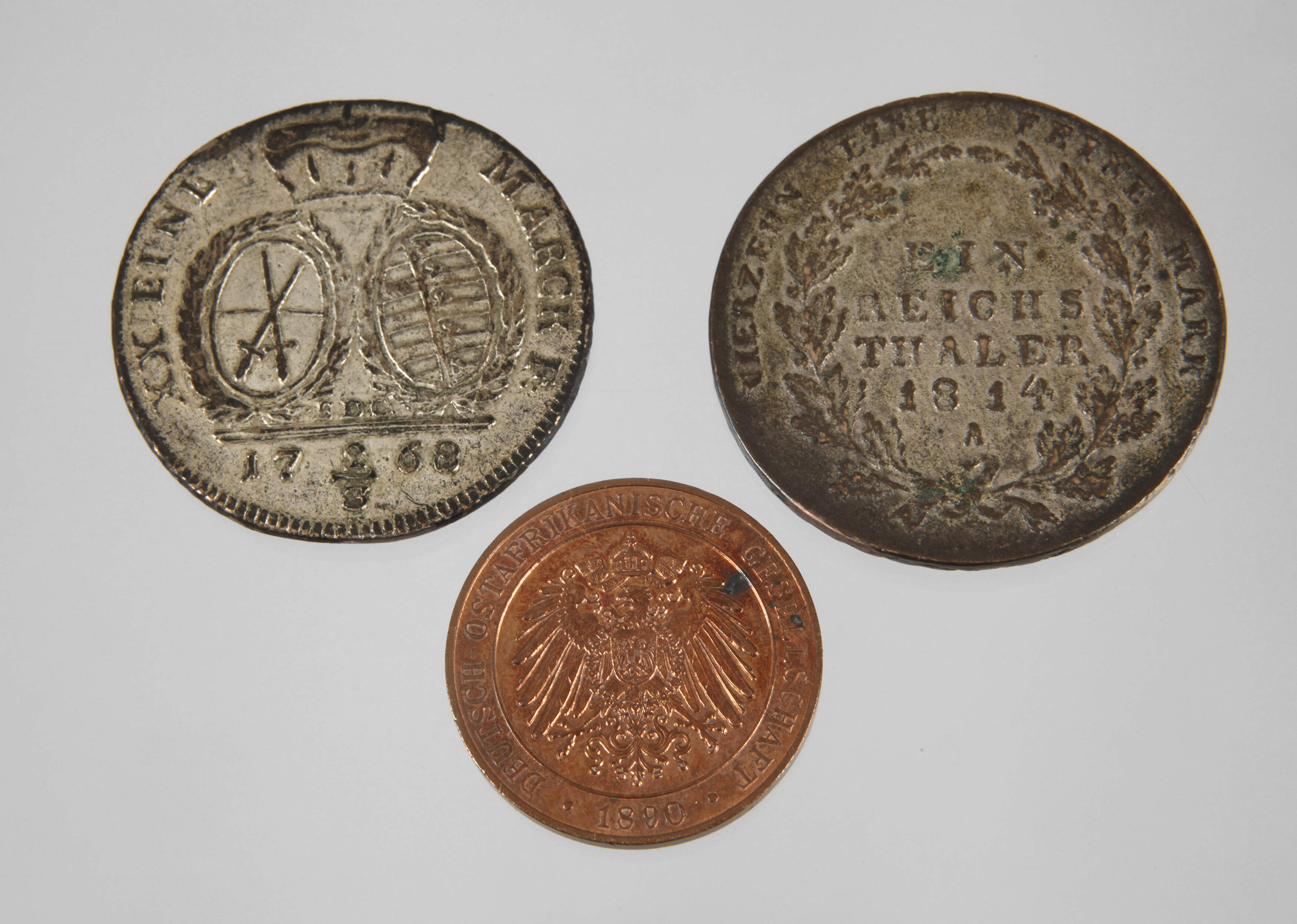 Drei Münzen Sachsen, Preußen, Afrika