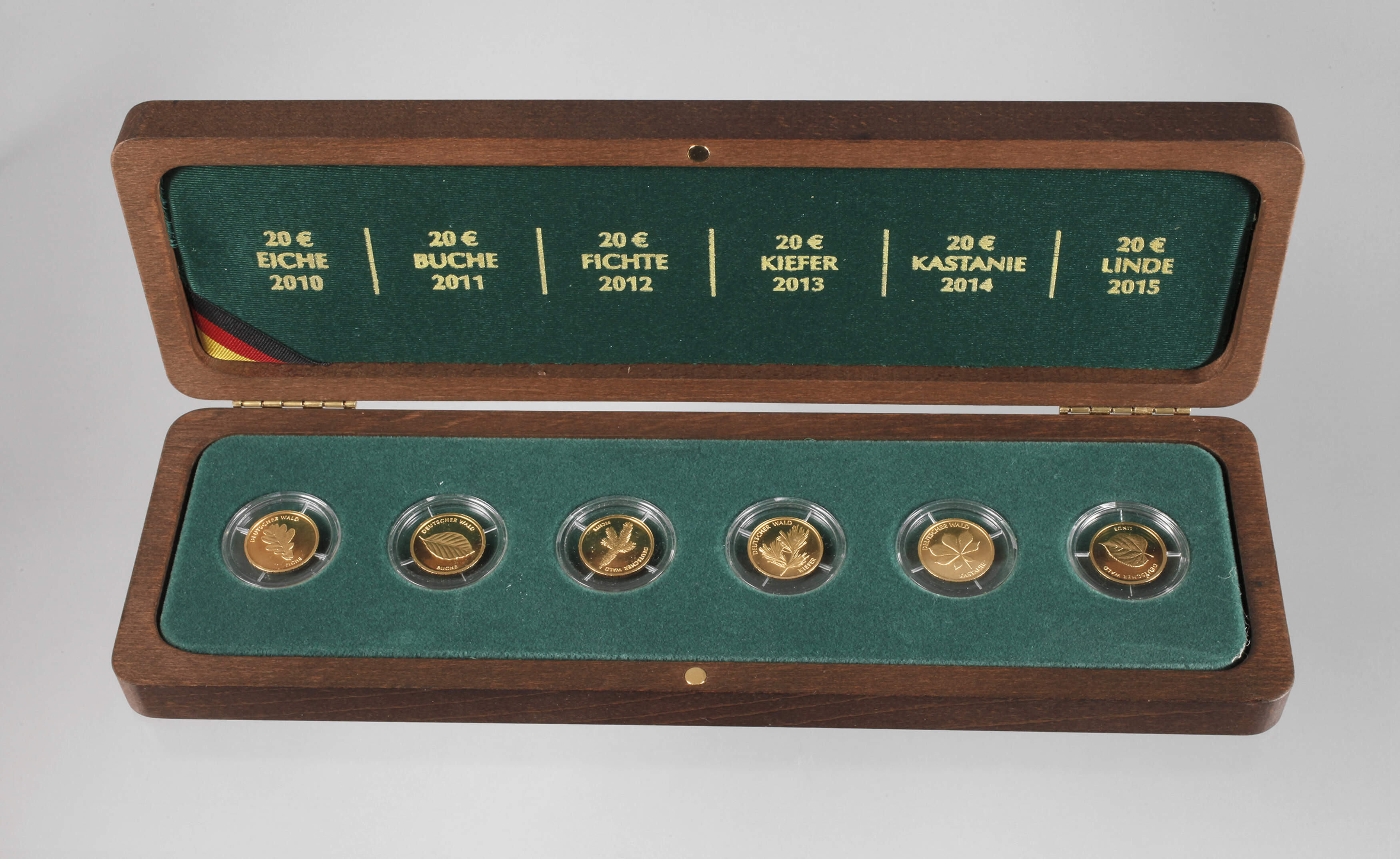 Sechs Goldmünzen Deutscher Wald