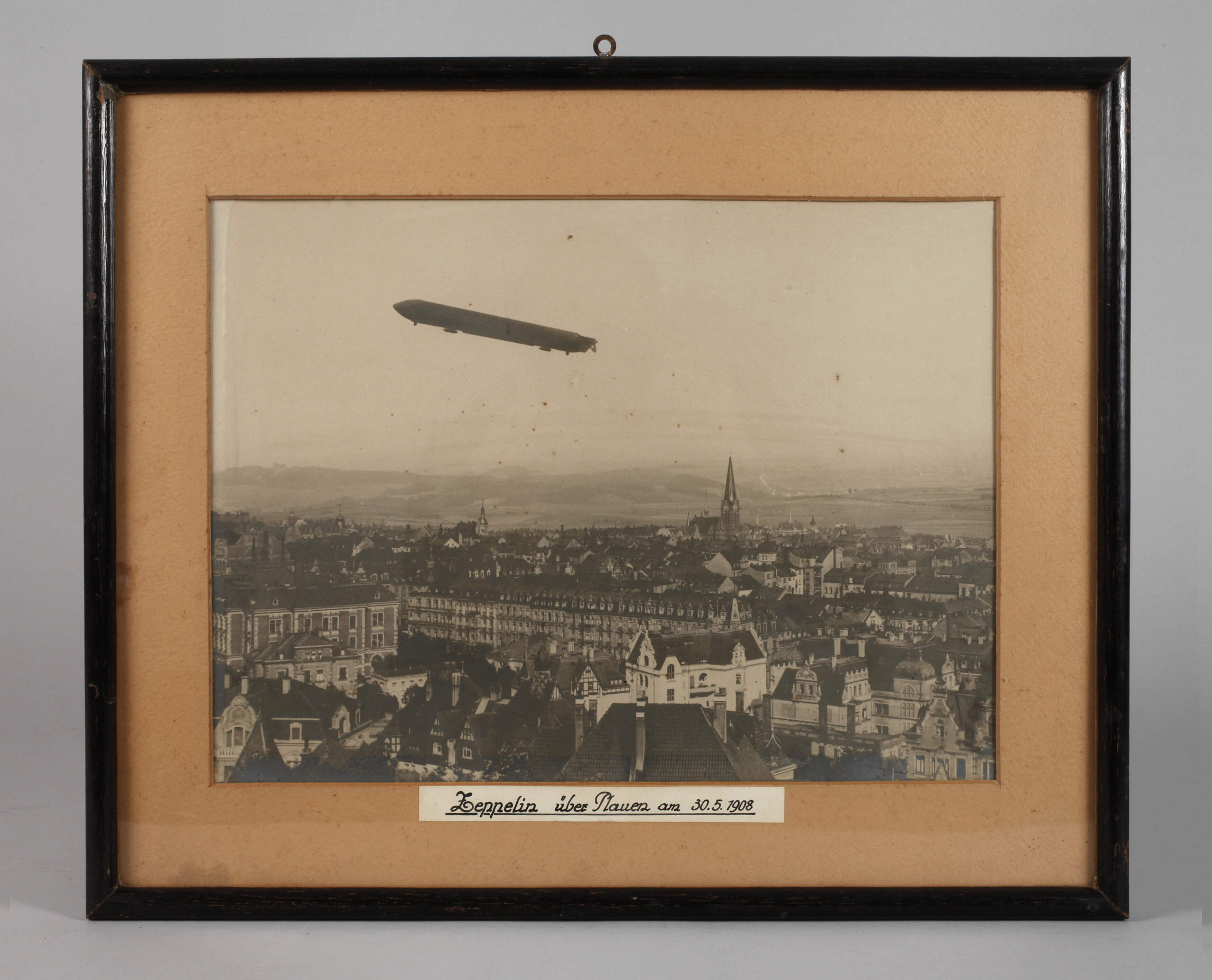 Foto Zeppelin über Plauen