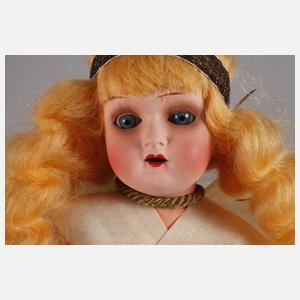 Heubach kleine Porzellankopfpuppe als Christkind