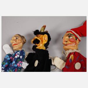 Zwölf Handpuppen für Kasperletheater