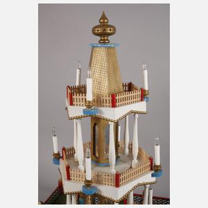 Weihnachtspyramide mit Bergwerk und Massefiguren