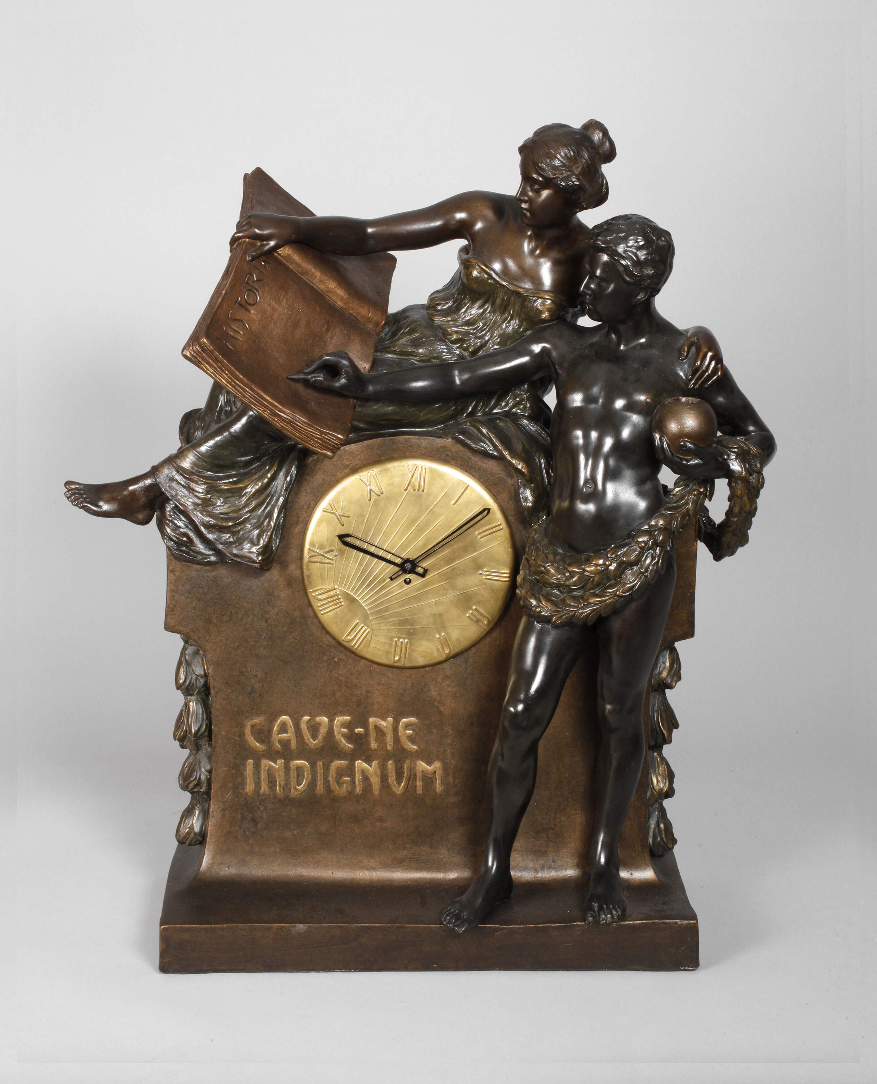 Goldscheider Wien monumentale Figurenuhr