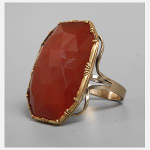 Barocker Ring mit Karneol