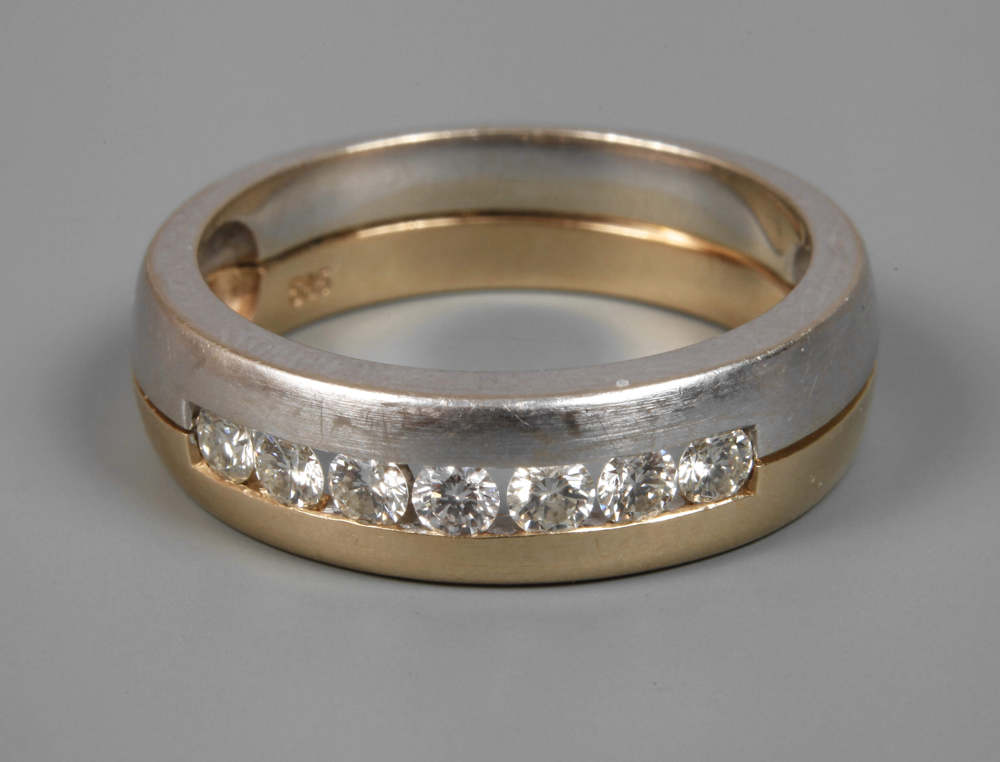 Bandring mit Brillanten