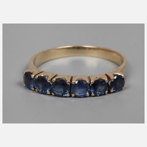 Damenring mit Saphiren