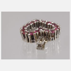 Herzanhänger mit Rubinen