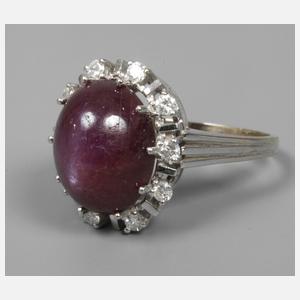 Damenring mit Sternrubin und Brillanten