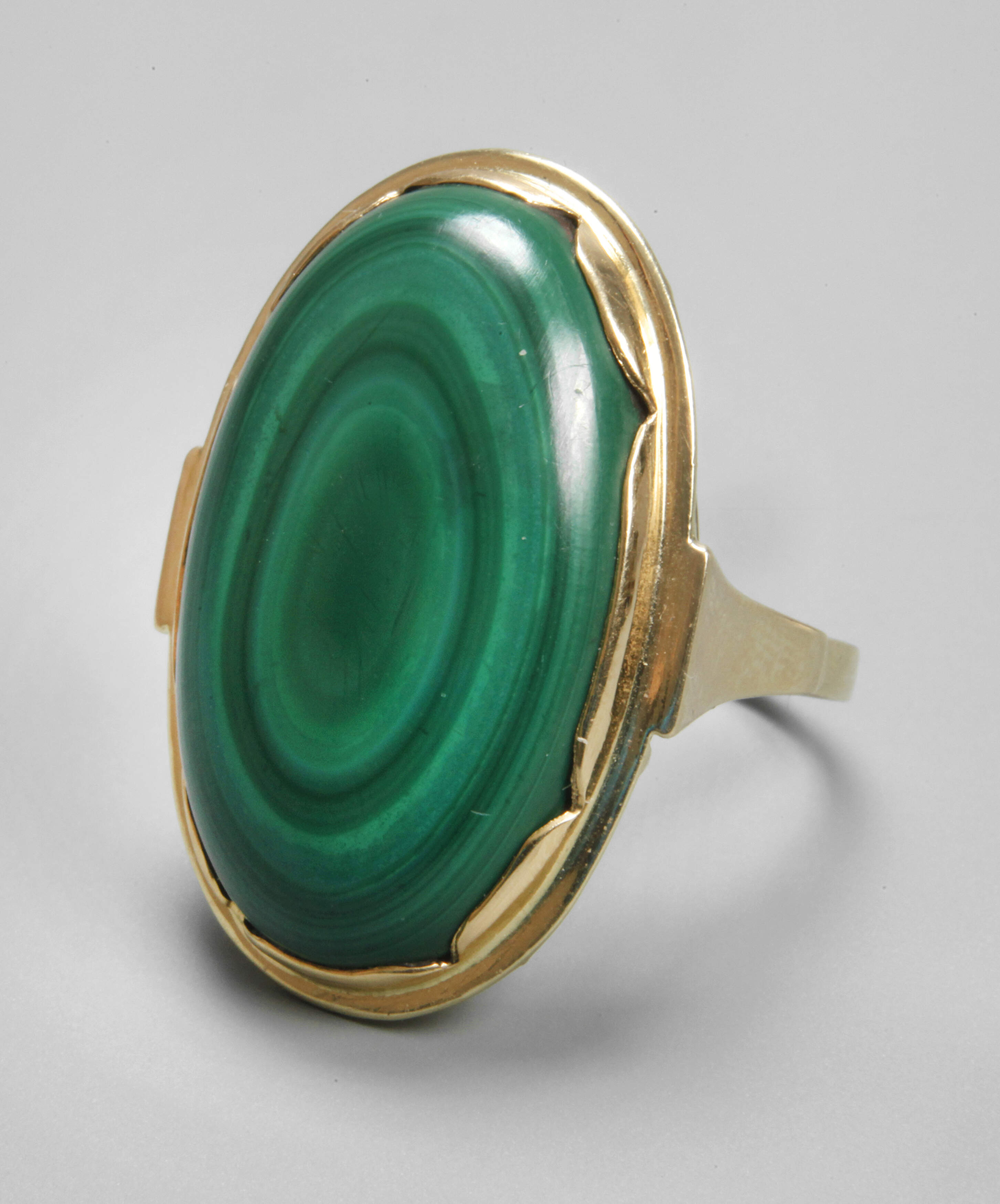 Damenring mit Malachit