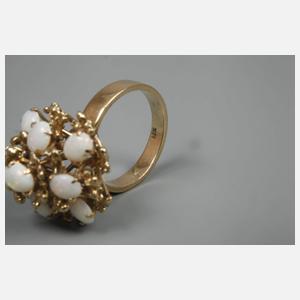 Damenring mit Edelopalen