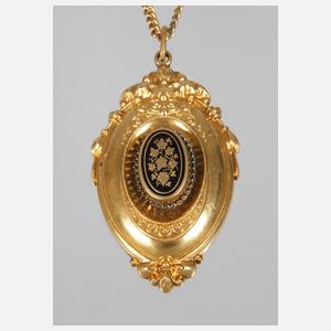 Biedermeieranhänger an Kette