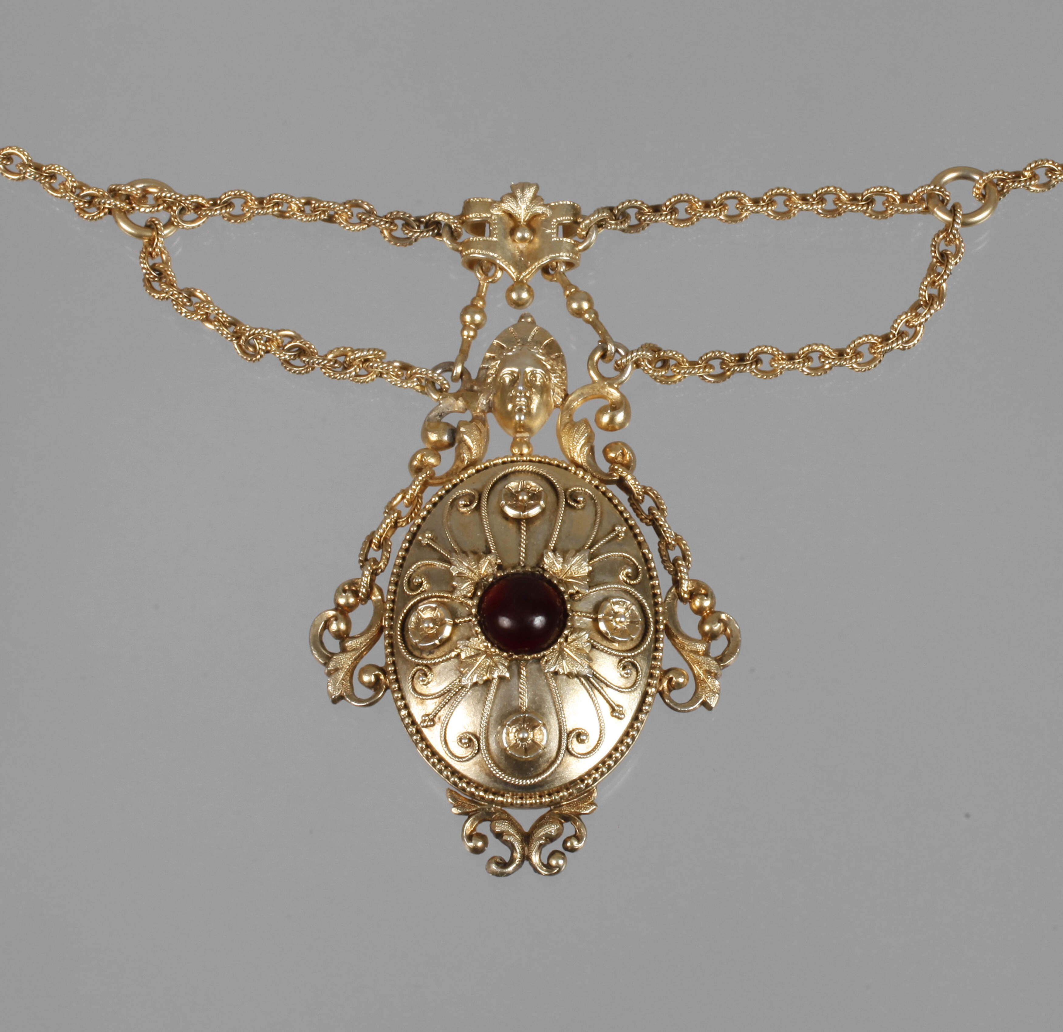 Prächtiges Historismuscollier