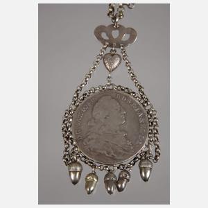 Prächtiger Trachtenanhänger an Kette