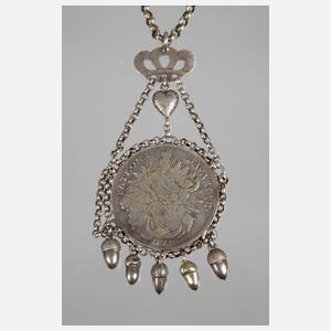 Prächtiger Trachtenanhänger an Kette