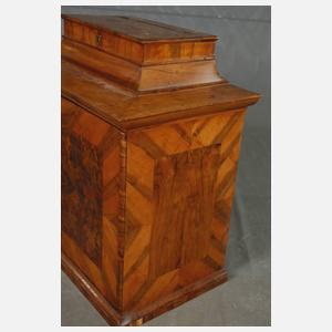 Barocker Sekretär Aufsatz