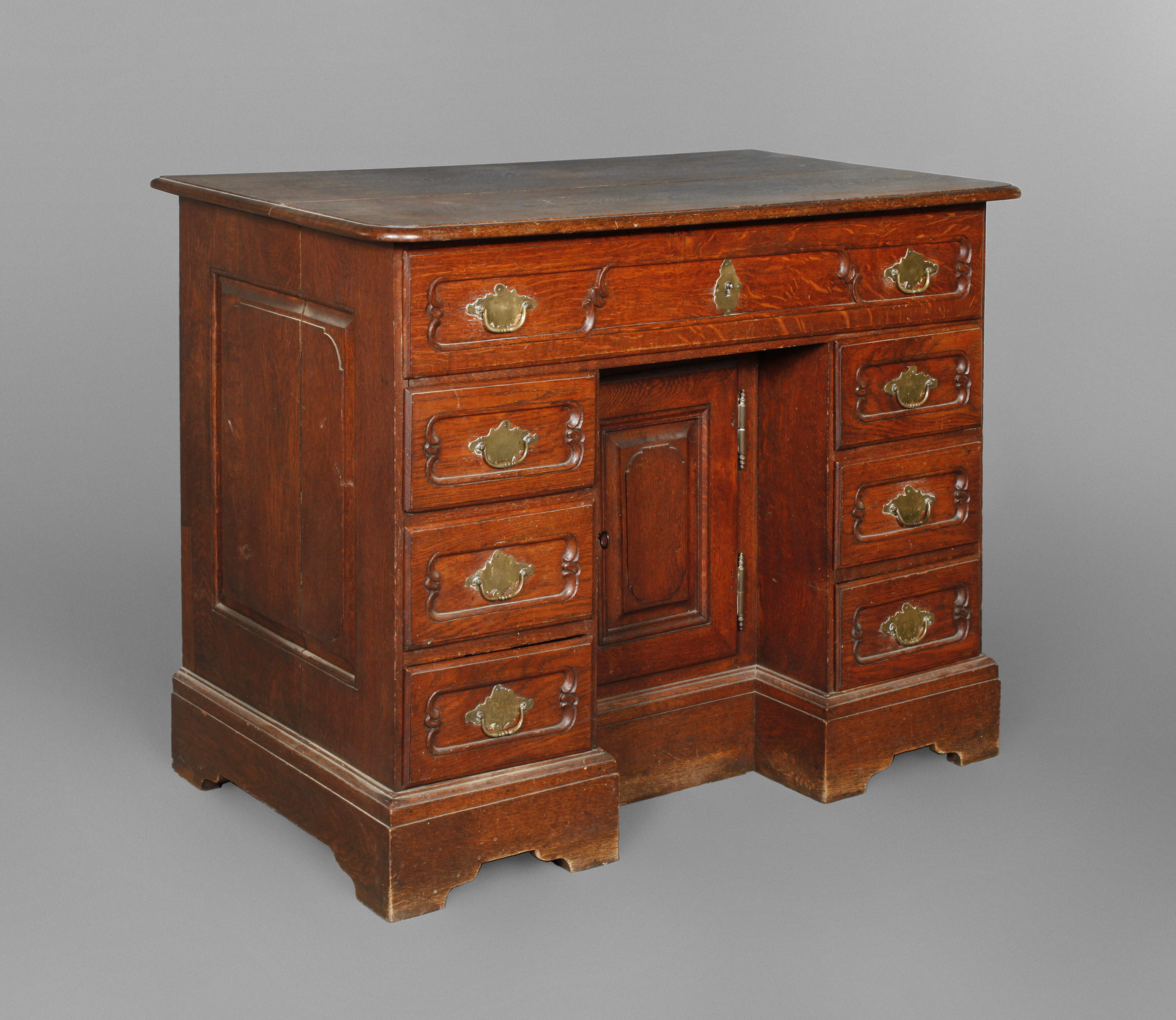 Kleiner Barockschreibtisch