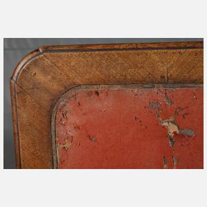 Kleiner Schreibtisch barock