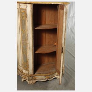 Halbschrank im Barockstil