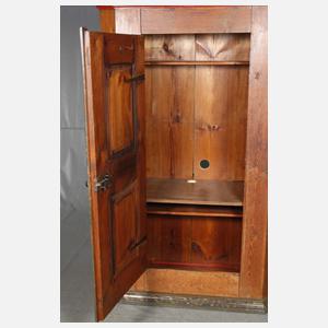 Barocker Bauernschrank