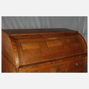 Klassizistisches Zylinderbüro