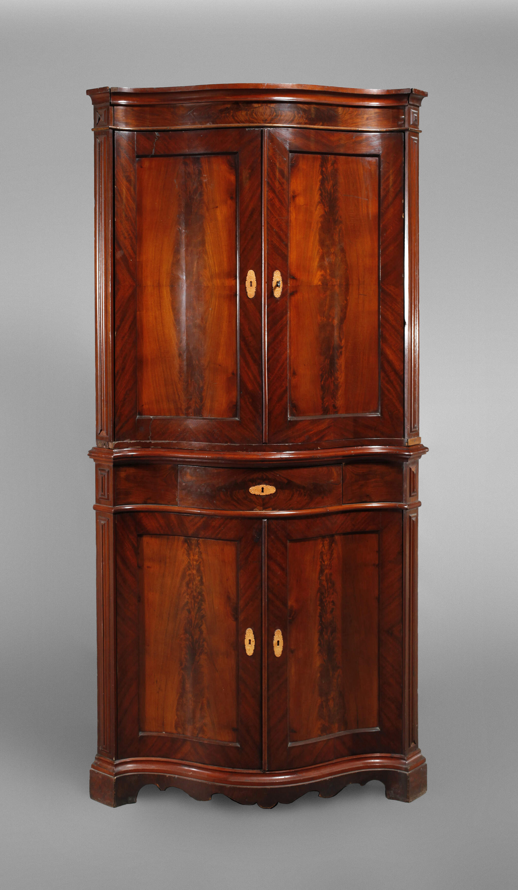 Eckschrank Spätbiedermeier